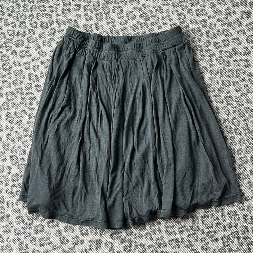 Brandy Melville Grey Skirt
